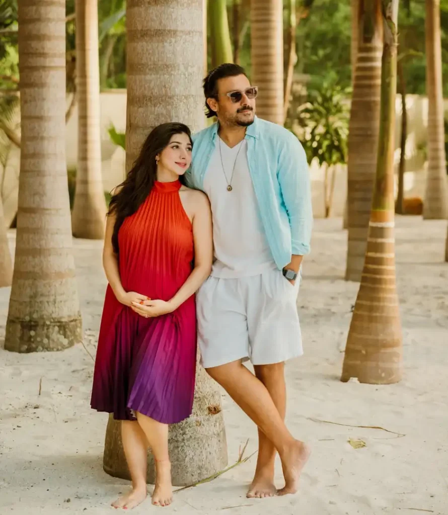 Mariyam Nafees & Her Husband Are On Vacation In Mauritius