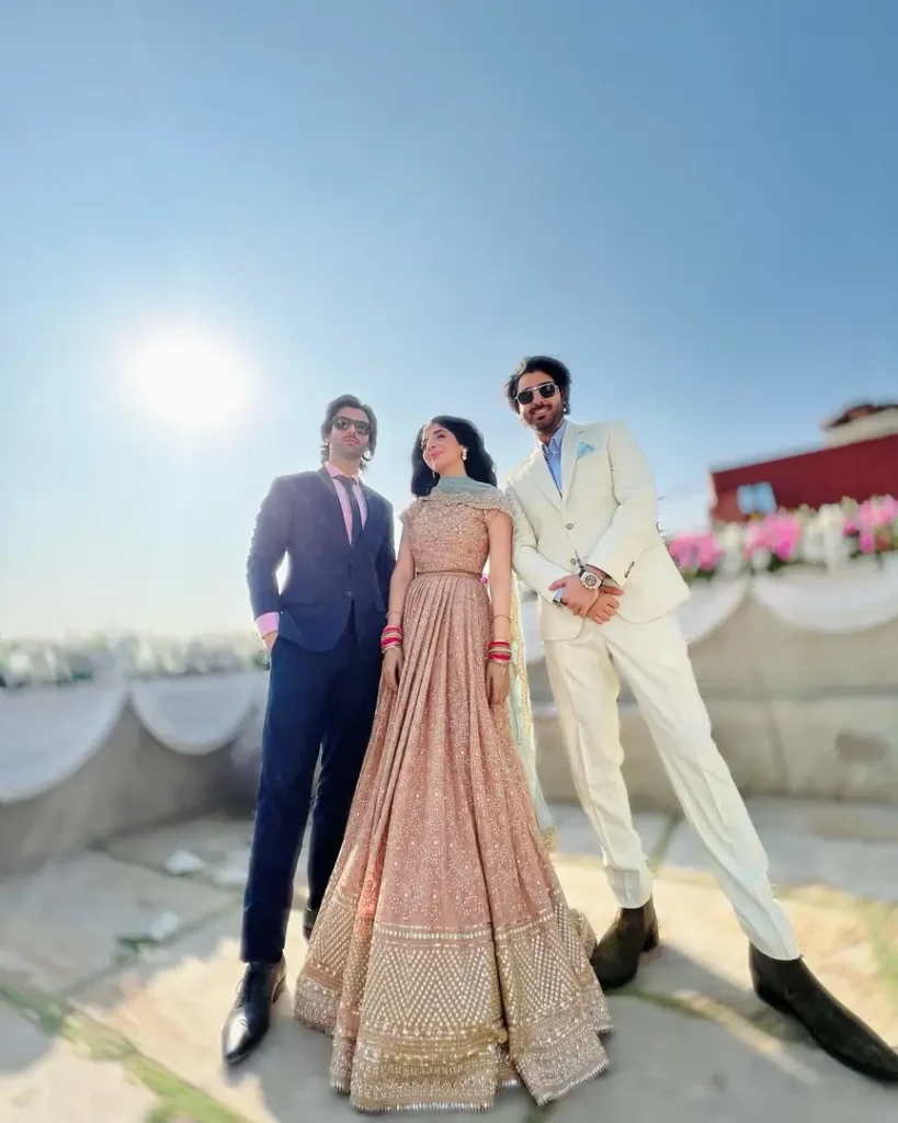 Mawra Hocane Posts Bts Pictures With Zaviyar Nauman Ijaz & Ameer Gillani