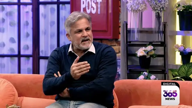 Moin Khan Calls Out Pakistani Cricket Players For Being Overfriendly With The Indian Team
