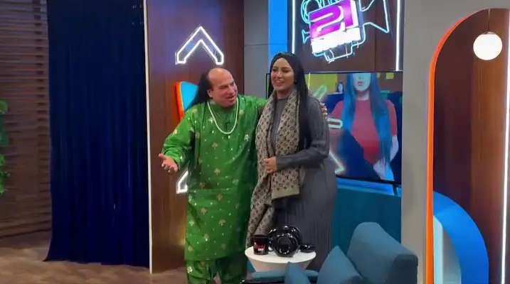 Newest Video Of Chahat Fateh Ali Khan With Mathira Was Trolled