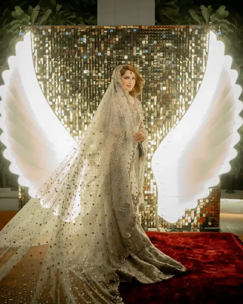 Pictures From Neelam Muneer's Wedding Reception