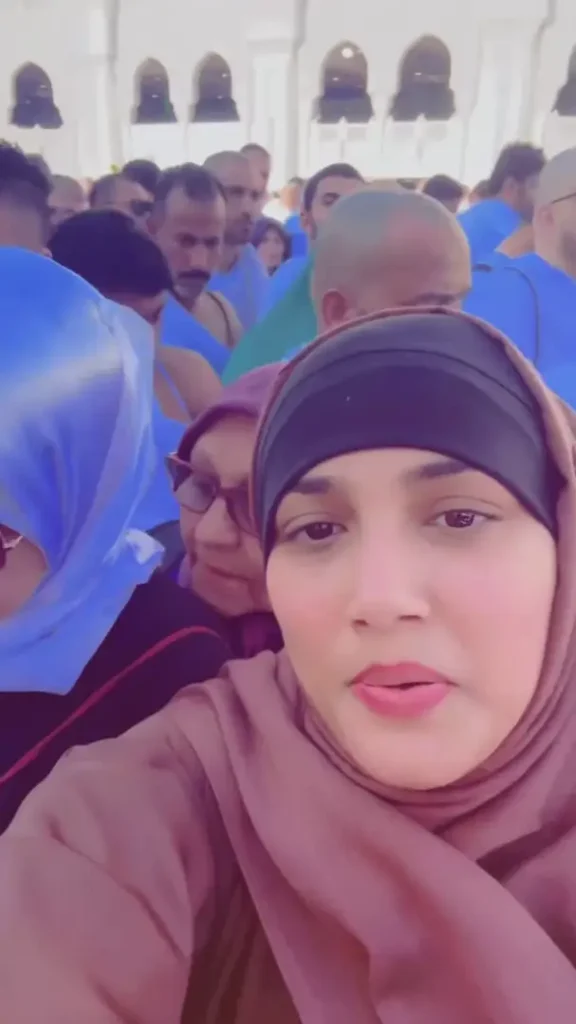 Pictures Of Kiran Tabeir From A Family Trip To Umrah