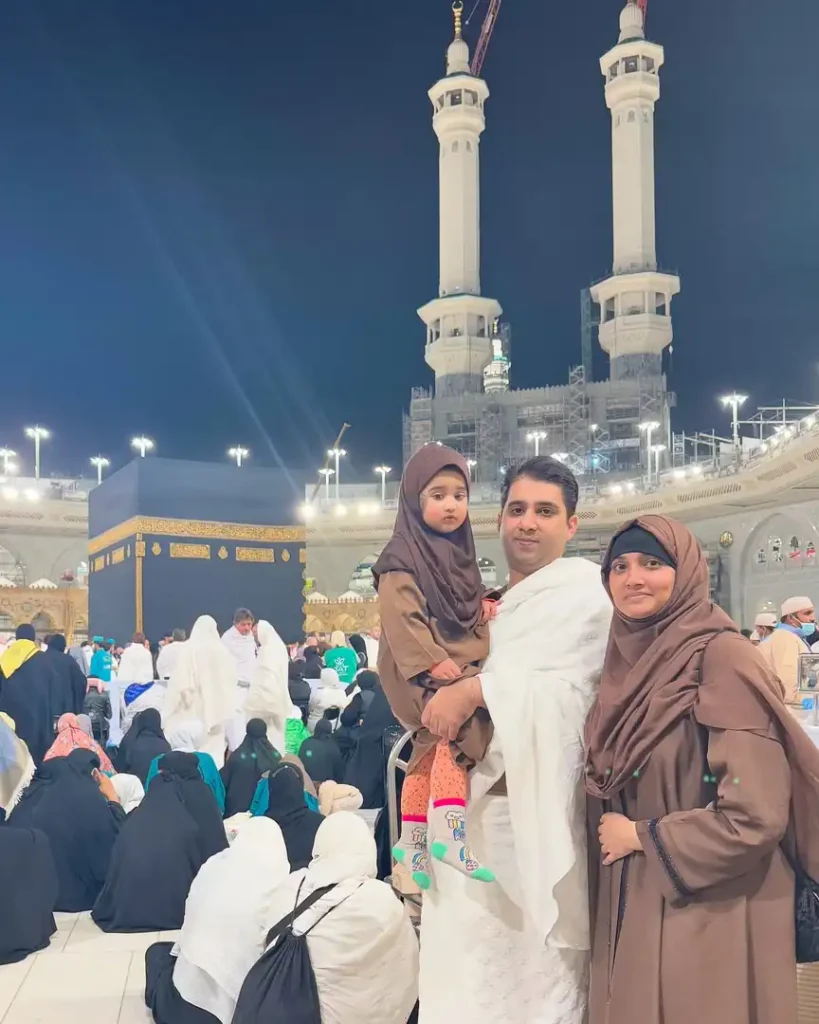 Pictures Of Kiran Tabeir From A Family Trip To Umrah