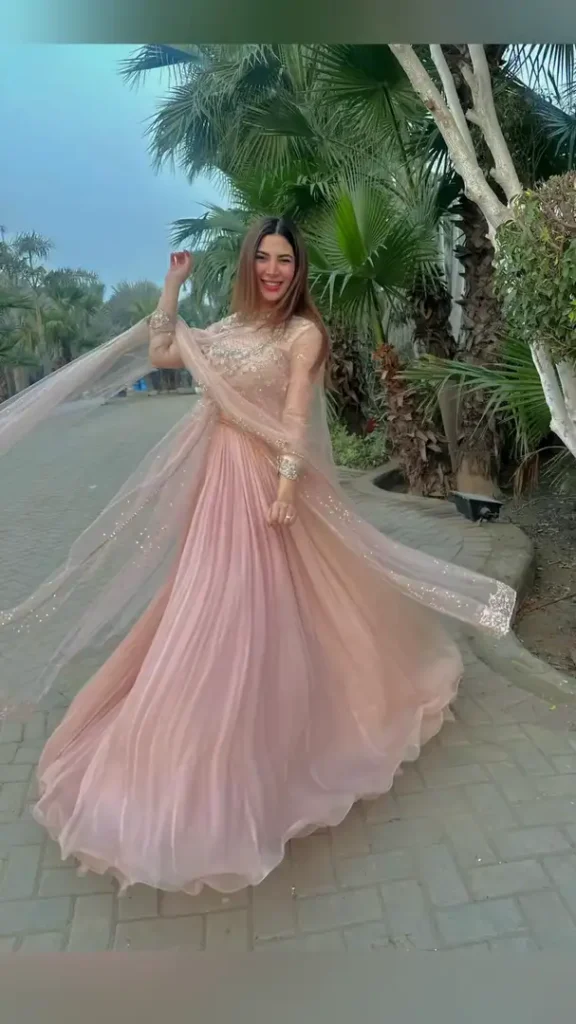 Pictures Of Naimal Khawar From A Friend's Wedding In Lahore