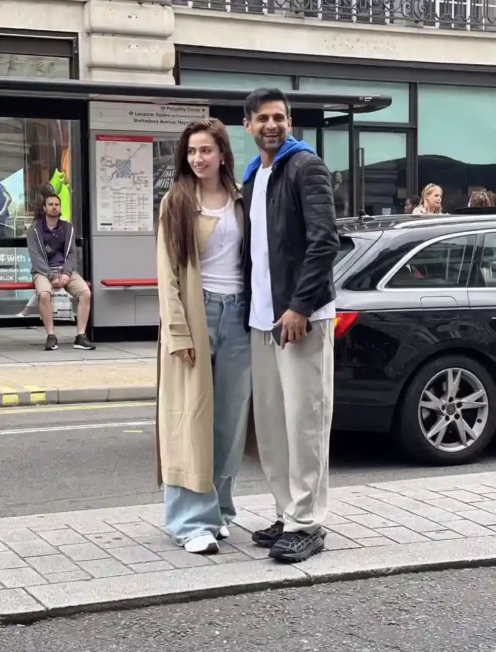 Sana Javed & Shoaib Malik Celebrate Their First Wedding Anniversary