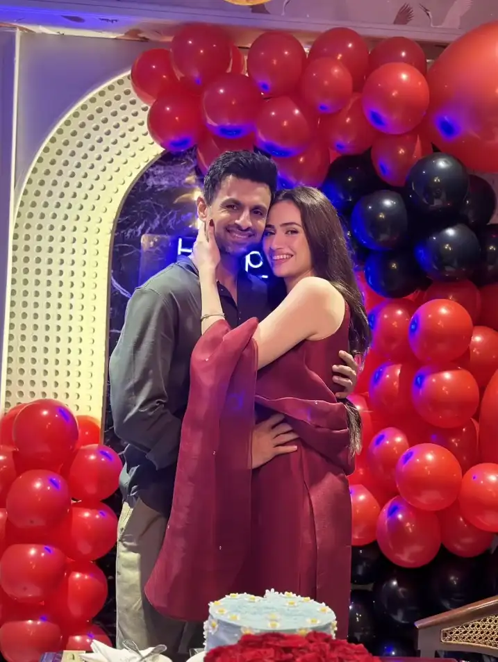 Sana Javed & Shoaib Malik Celebrate Their First Wedding Anniversary