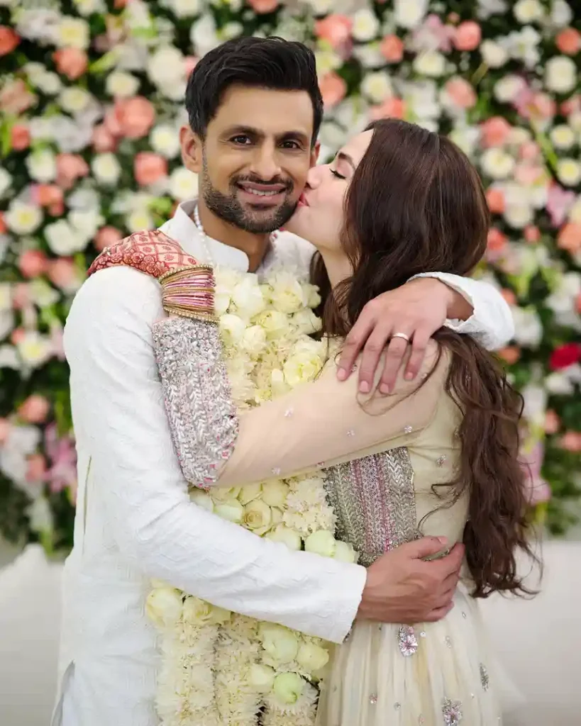 Sana Javed & Shoaib Malik Celebrate Their First Wedding Anniversary