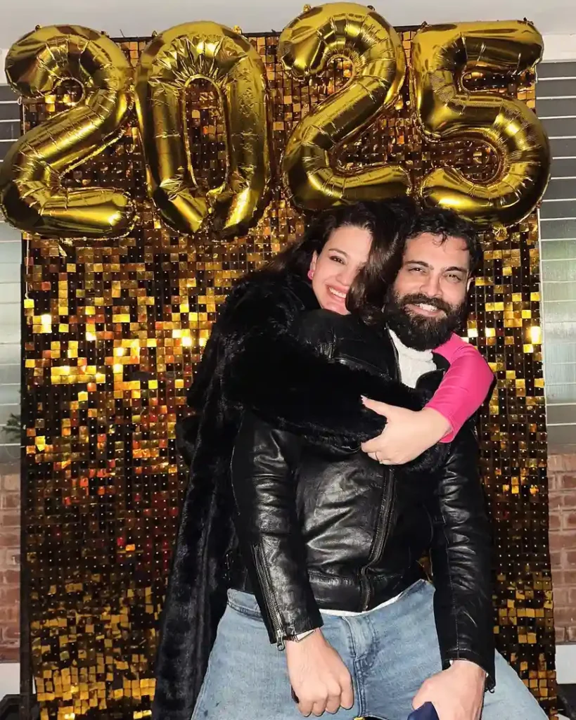 Zara Noor Abbas Celebrates The New Year With Friends & Family
