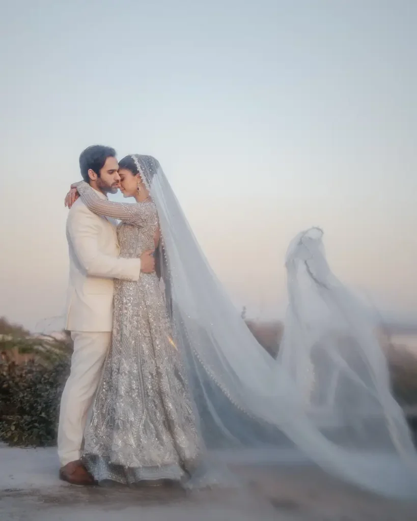 Ameer Gilani & Mawra Hocane's Reception Photo Shoot