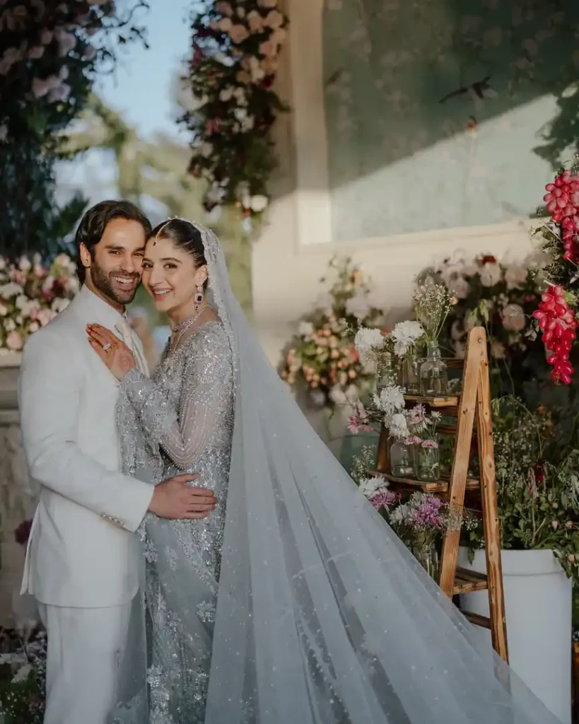 Ameer Gilani & Mawra Hocane's Reception Photo Shoot