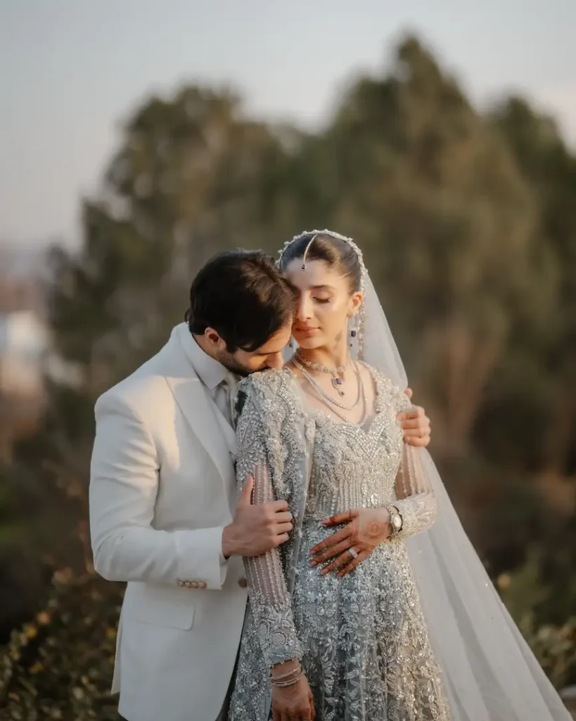 Ameer Gilani & Mawra Hocane's Reception Photo Shoot