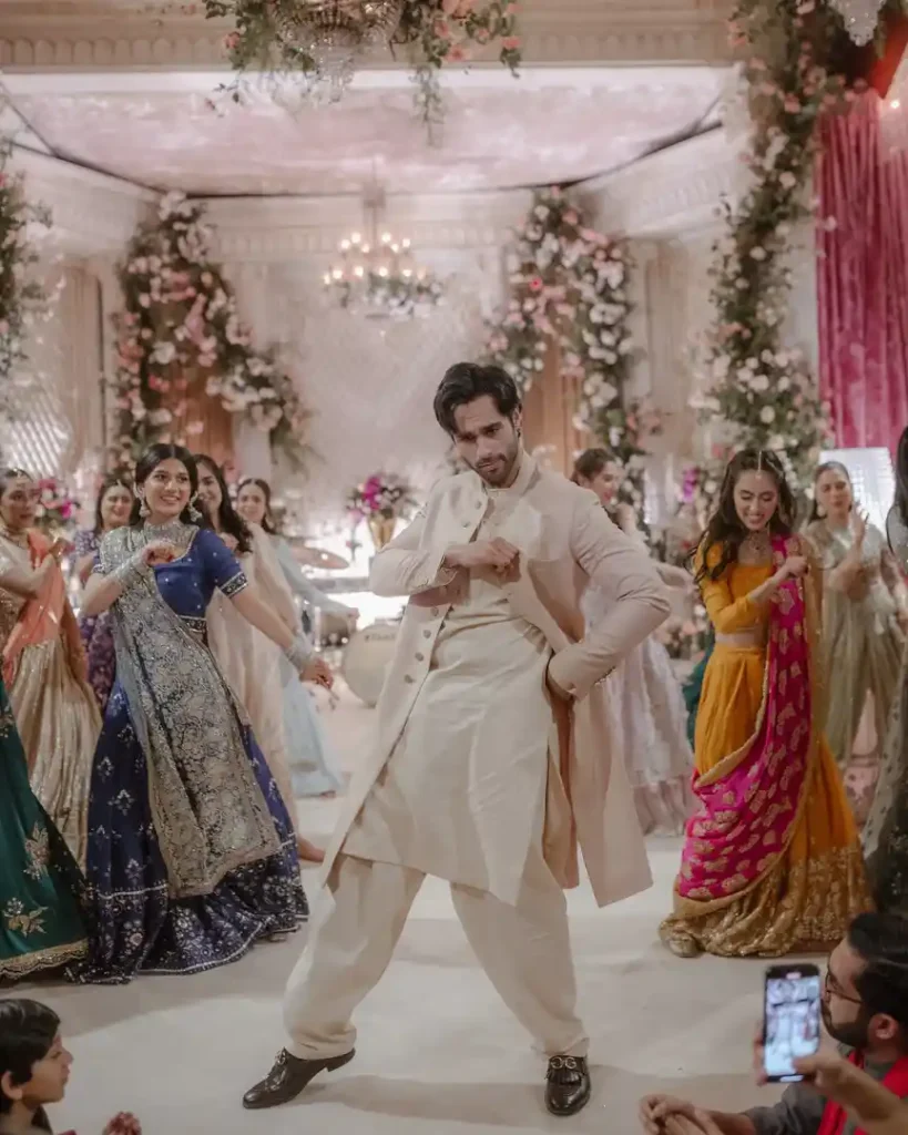 Ameer Gilani & Mawra Hocane's Stunning Wedding Day Pictures