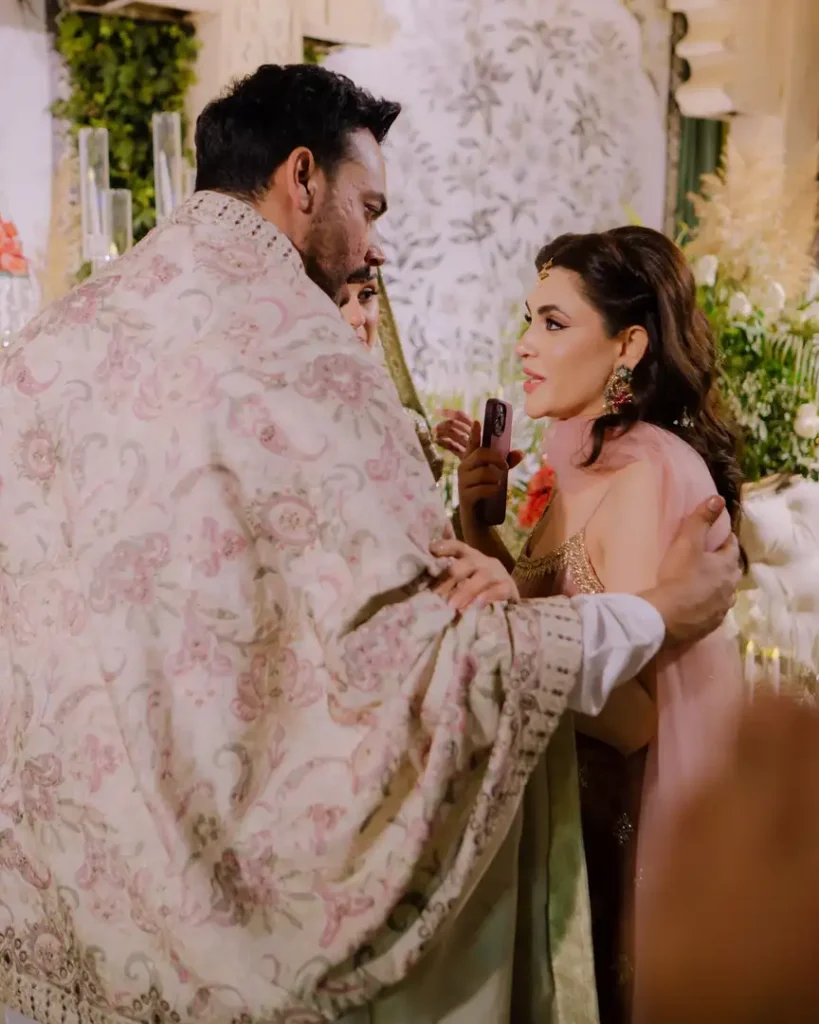 Gohar Rasheed & Kubra Khan Mehndi Pictures