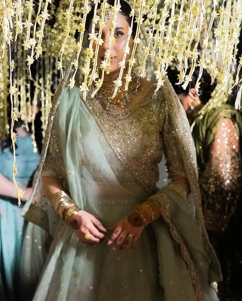 Gohar Rasheed & Kubra Khan Mehndi Pictures