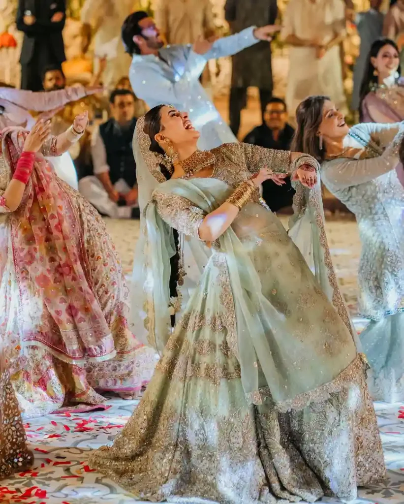 Gohar Rasheed & Kubra Khan Mehndi Pictures