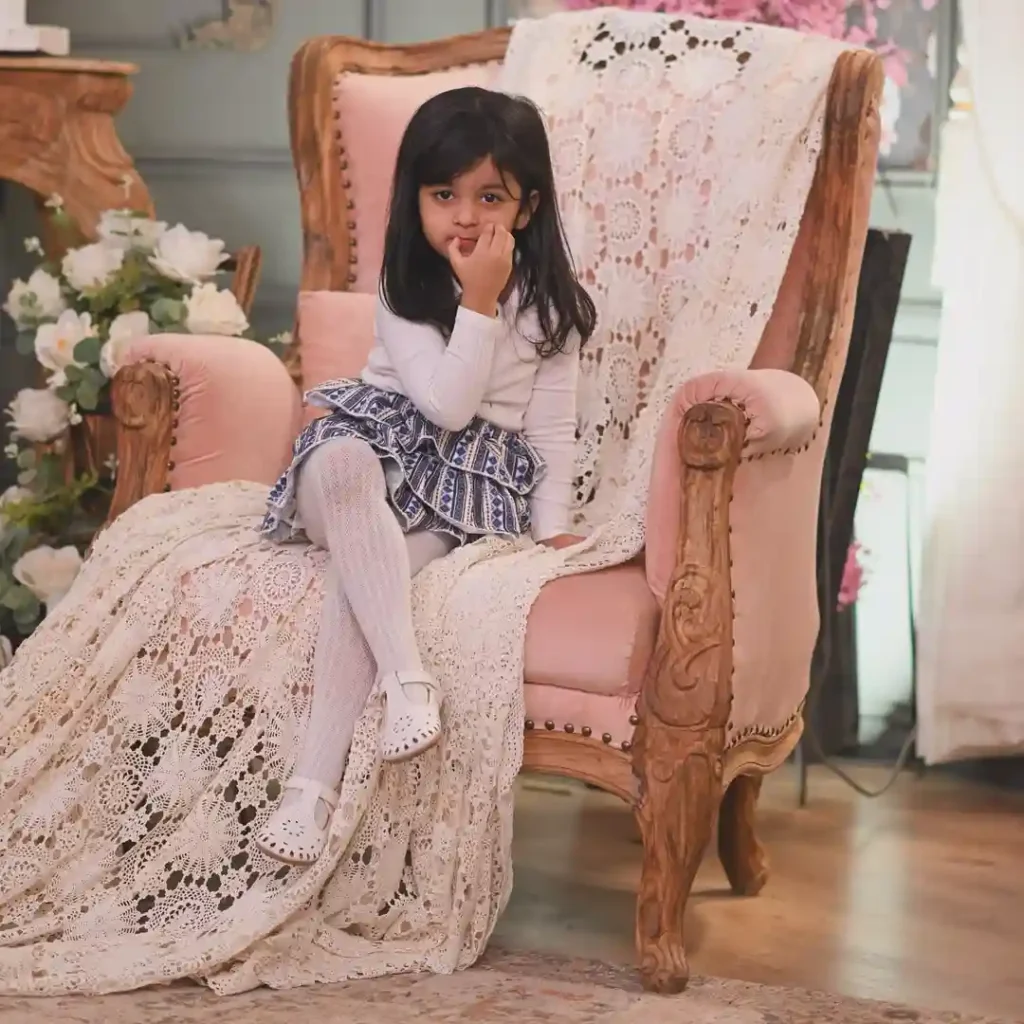 "Good Morning Pakistan" Features Sarah Khan & Her Daughter Alyana Falak Shining