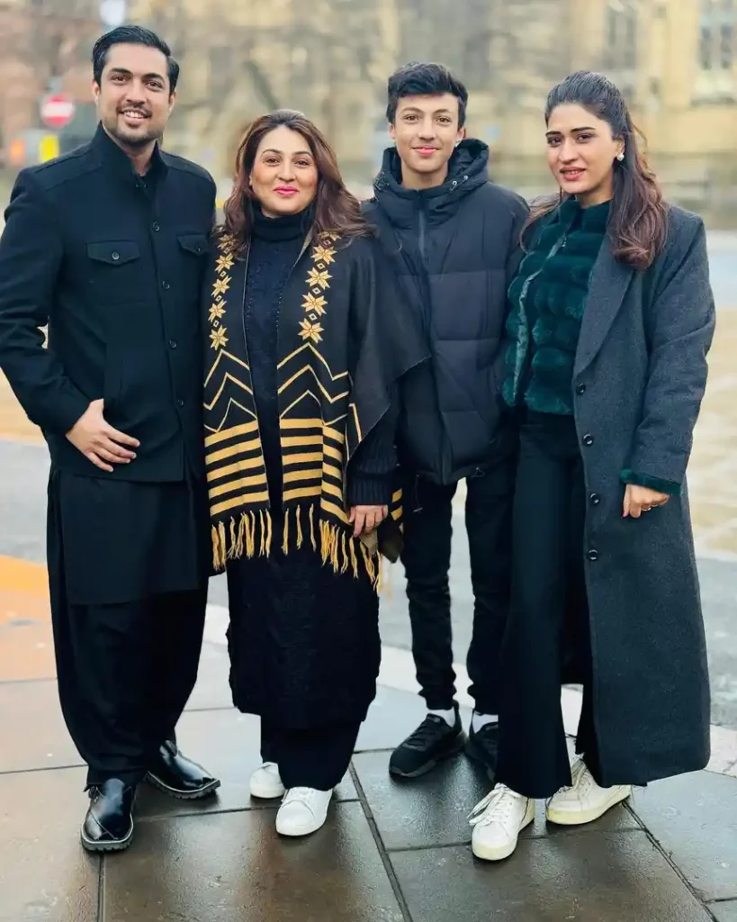Iqrar ul Hassan Posts Cute Family Photos