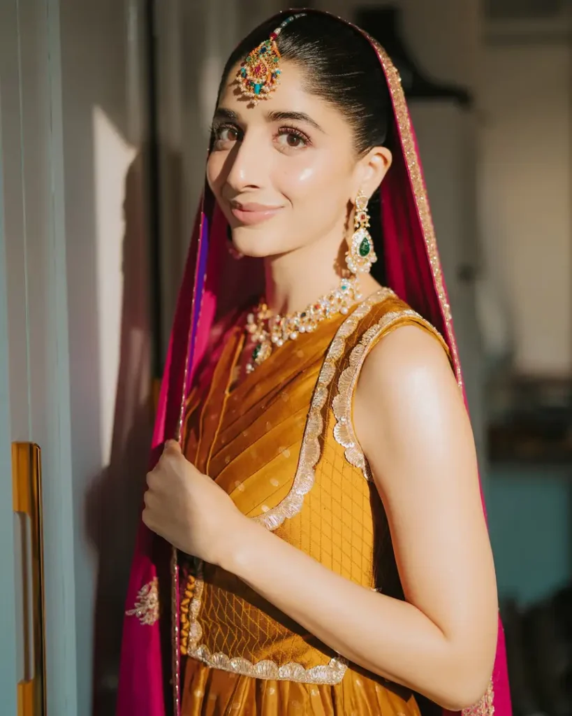 Mawra Hocane New Mehndi Pictures