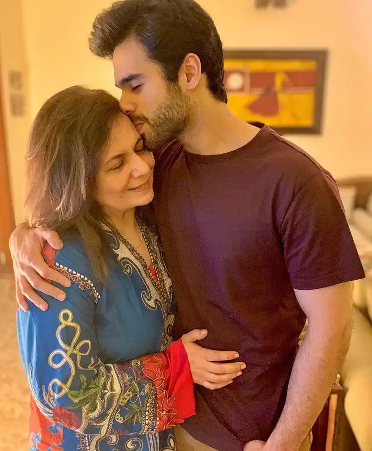 Mawra Hocane's Nikkah Dress A Sincere Tribute to Her Mother-In-Law