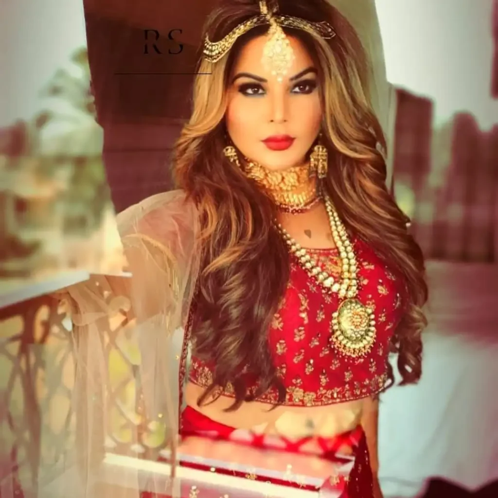 Mufti Qavi Faces Criticism for Proposing Rakhi Sawant
