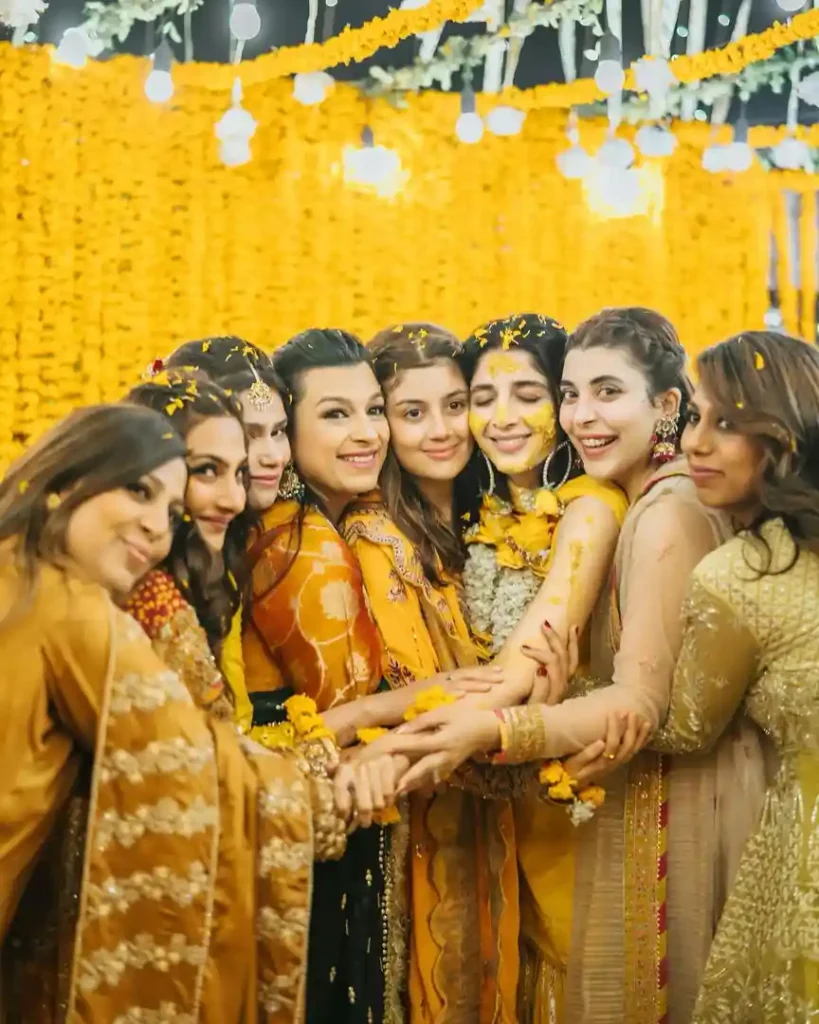 Pictures by Mawra Hocane Mayon