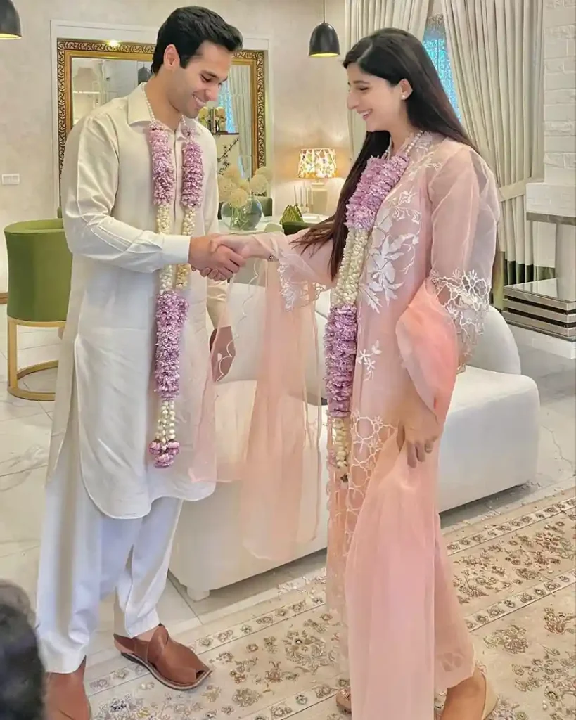 Pictures of Mawra Hocane Baat Pakki
