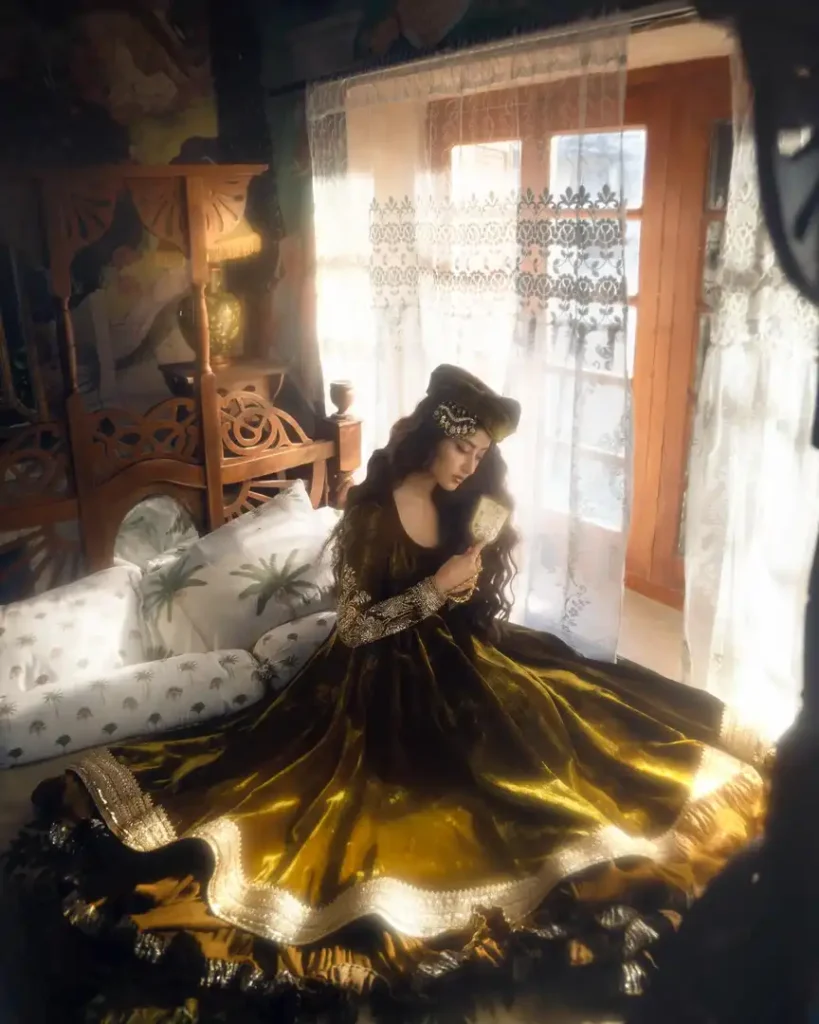 Sajal Aly's Most Recent Appearance Makes Internet Users Think of a Mughal Princess