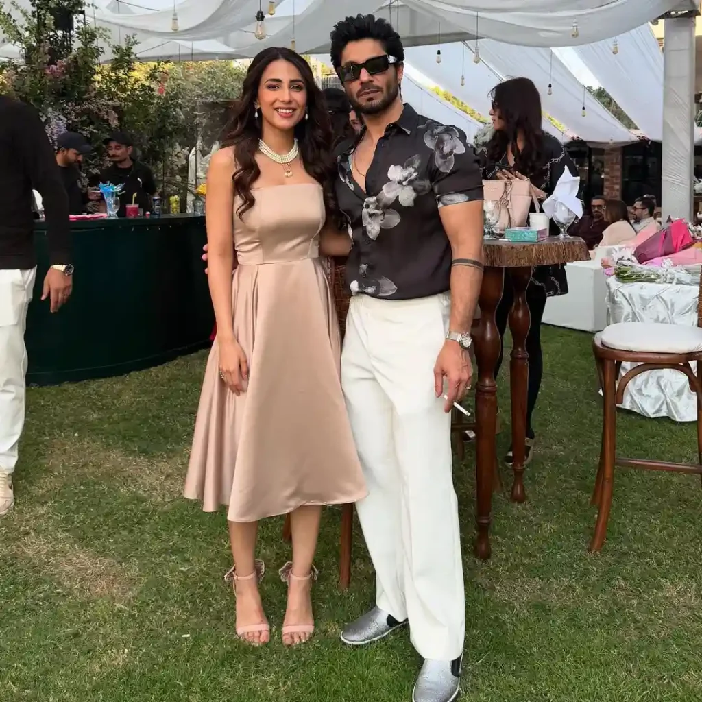 Ushna Shah Celebrates Her Birthday with Friends