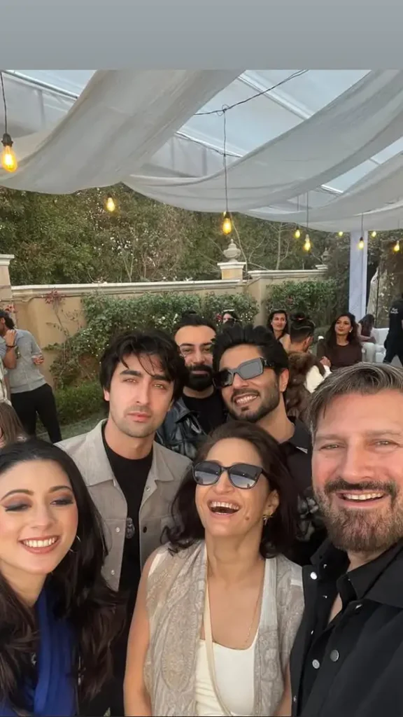 Ushna Shah Celebrates Her Birthday with Friends