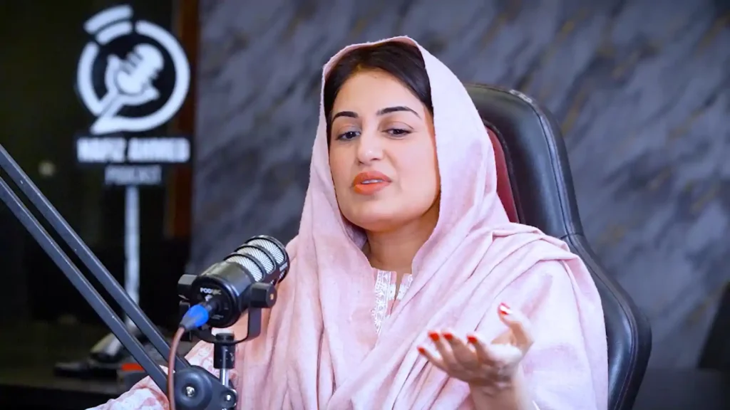 فرح اقرار شوہر کی تیسری شادی اور دونوں بیویوں کے ساتھ تعلقات کے بارے میں