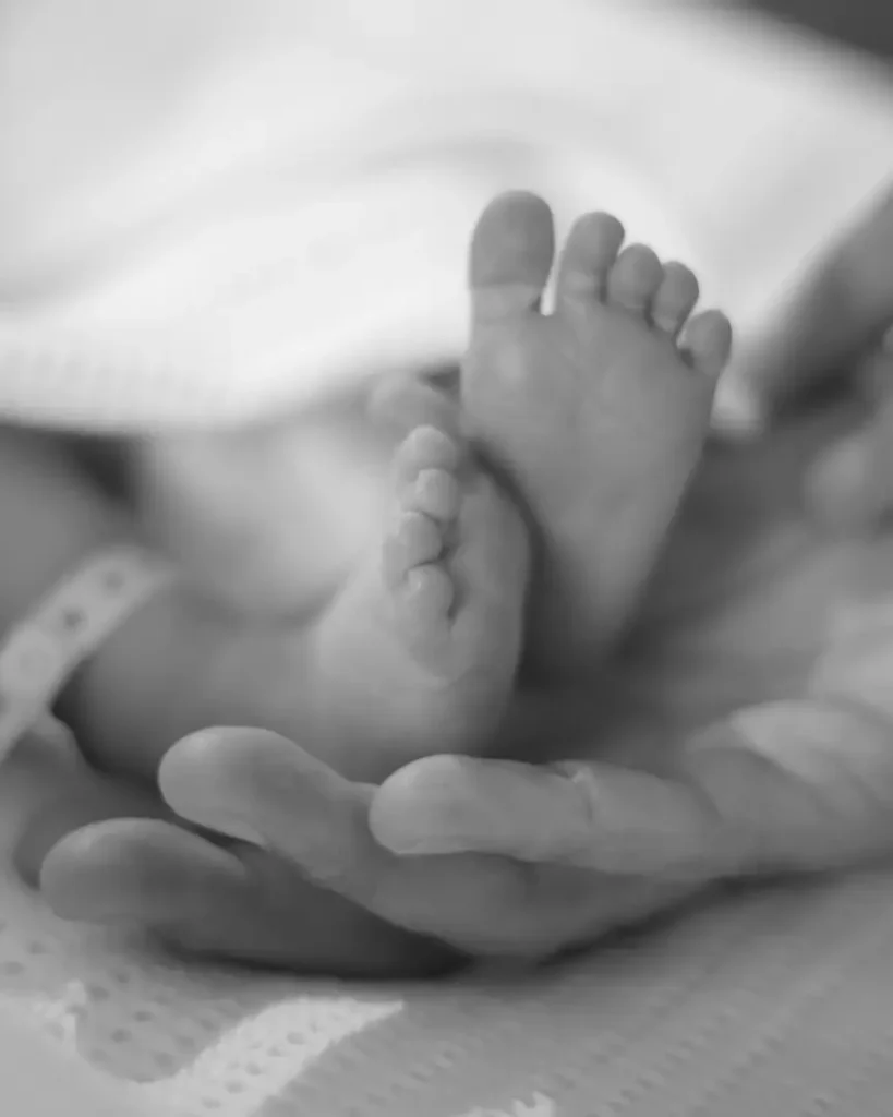 Ali Ansari & Saboor Aly Welcome Their First Child