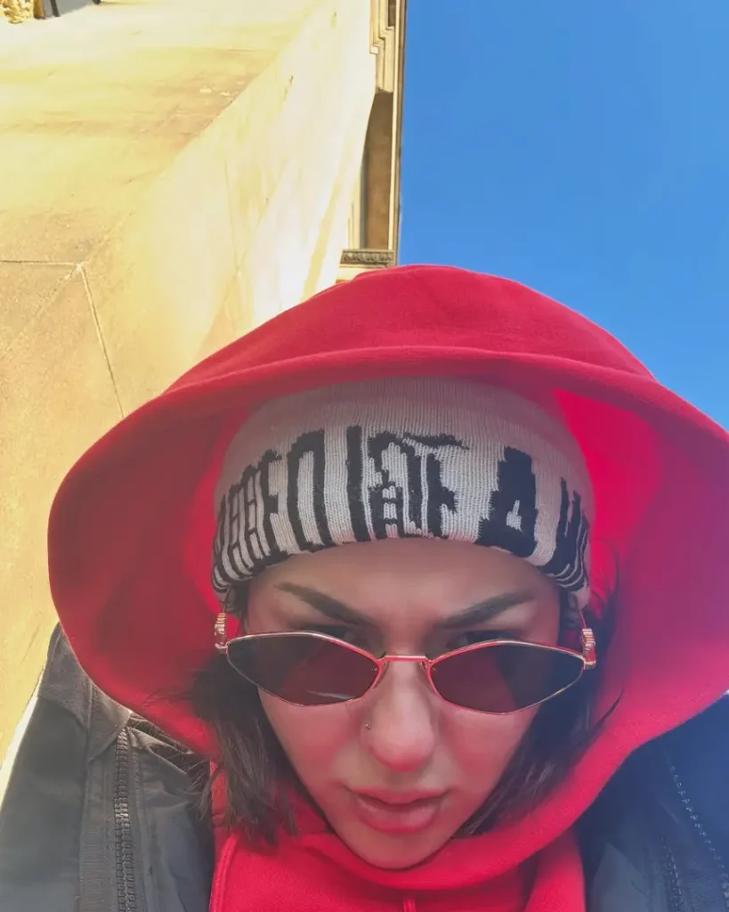 Hania Aamir Wishes Fans a Happy Holi by Donning Bindi