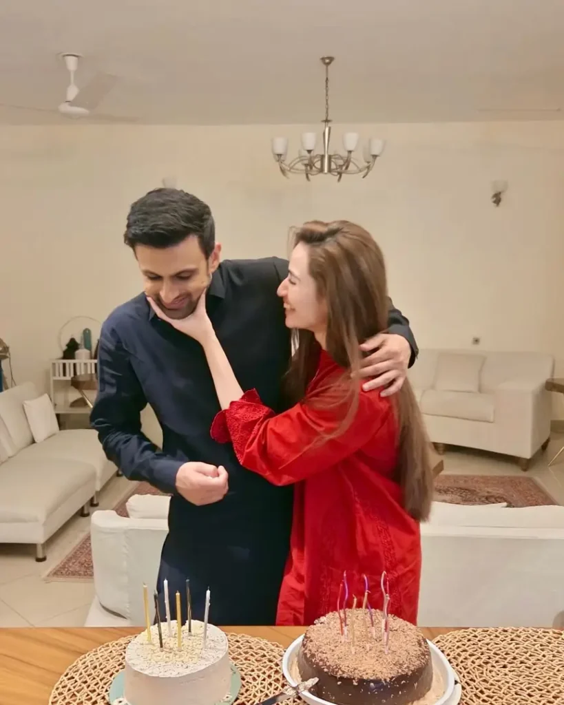 Sana Javed Expresses Her Love for Her Husband, Shoaib Malik