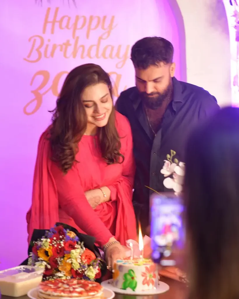 Zara Noor Abbas & Her Husband Celebrate Zara's Birthday