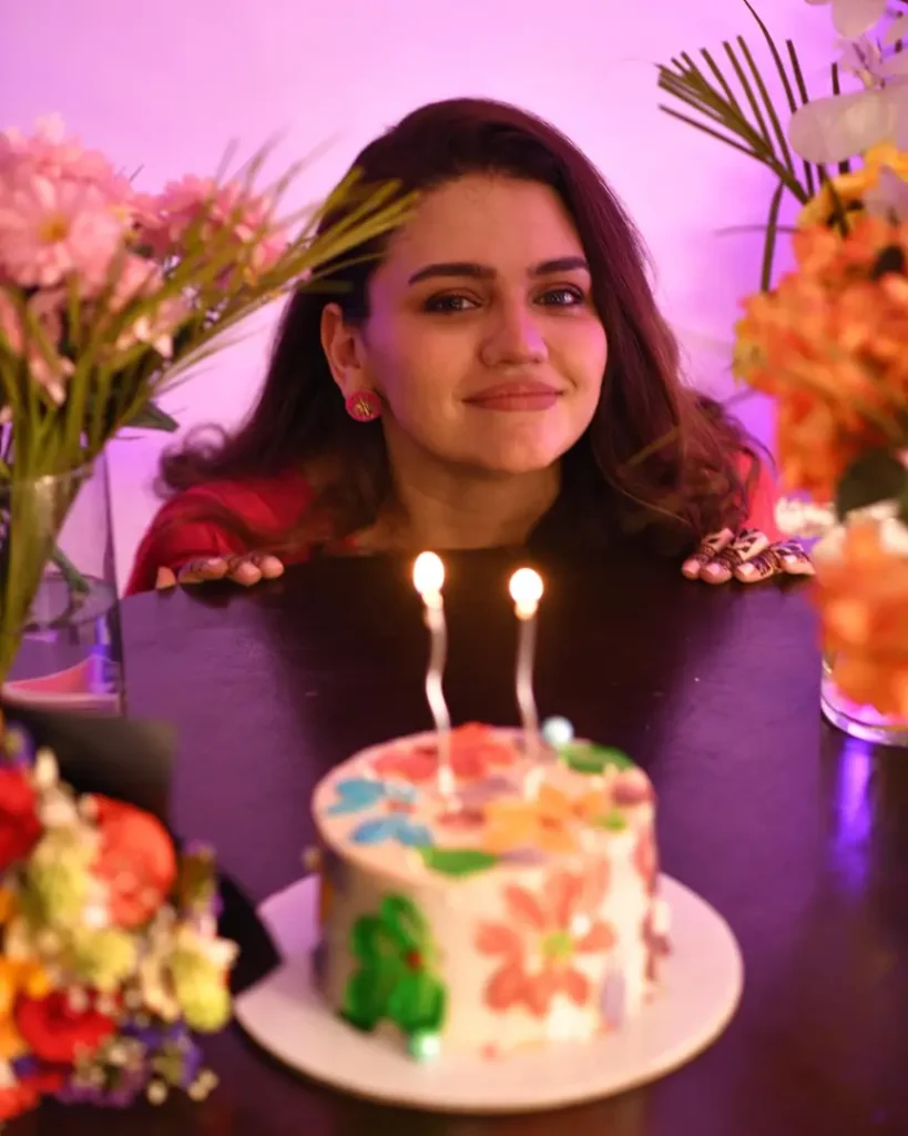 Zara Noor Abbas & Her Husband Celebrate Zara's Birthday