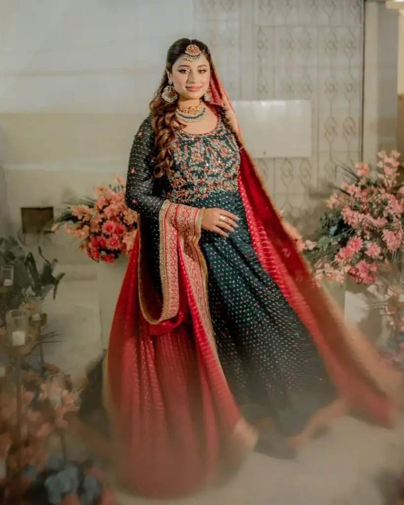 Aiman Khan & Minal Khan Brother’s Mayun Event Pictures & Videos