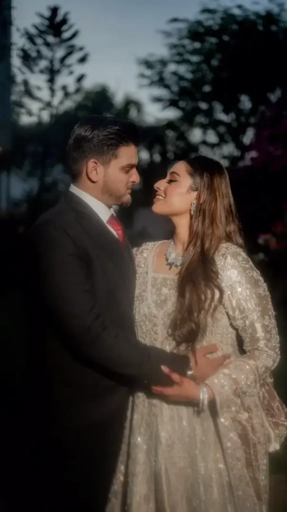 Pictures & Videos from The Reception of Aiman Khan & Minal Khan's Brother